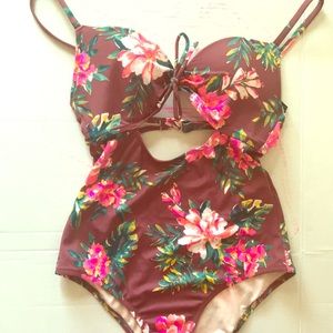 Swimming suit